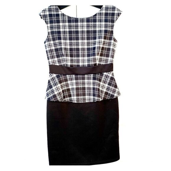 BLACK & WHITE SLEEVELESS DRESS w PEPLUM SIZE 8 - Picture 1 of 5